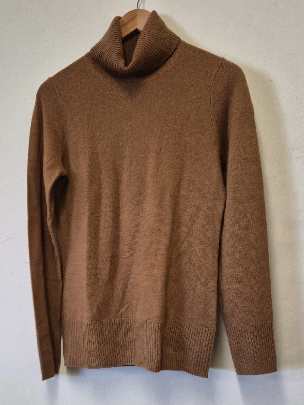 J. Crew Camel Brown Turtleneck Sweater Size M